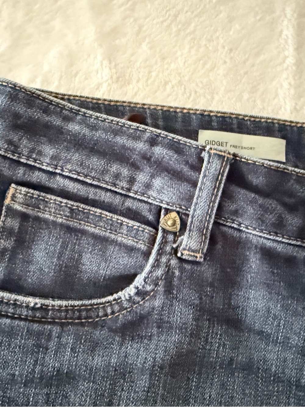 Kut From The Kloth Gidget Frey Denim Shorts 6 - Picture 4 of 11